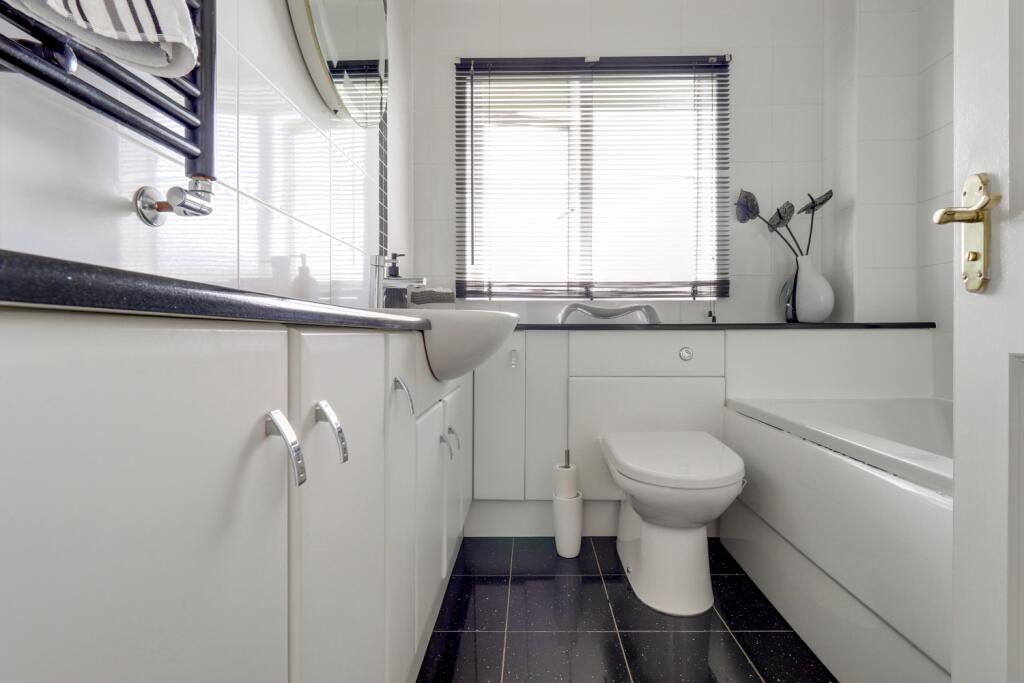 26- Rob Hammond EweMove Pontefract