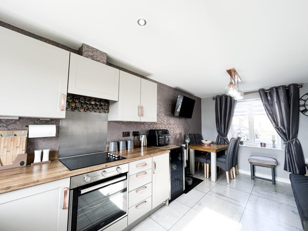 Kitchen / Diner