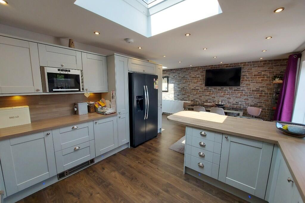 Kitchen Area (2) 