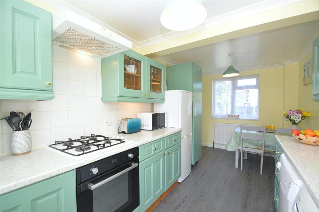 resizedKitchen2.jpg