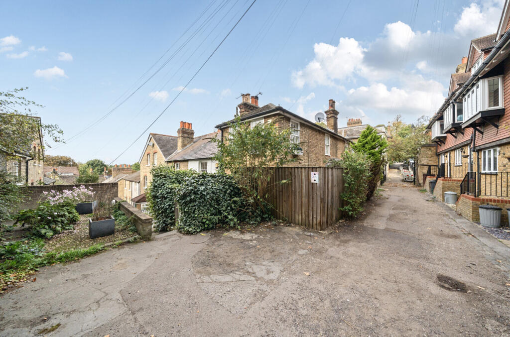 1361540-25-68de77...