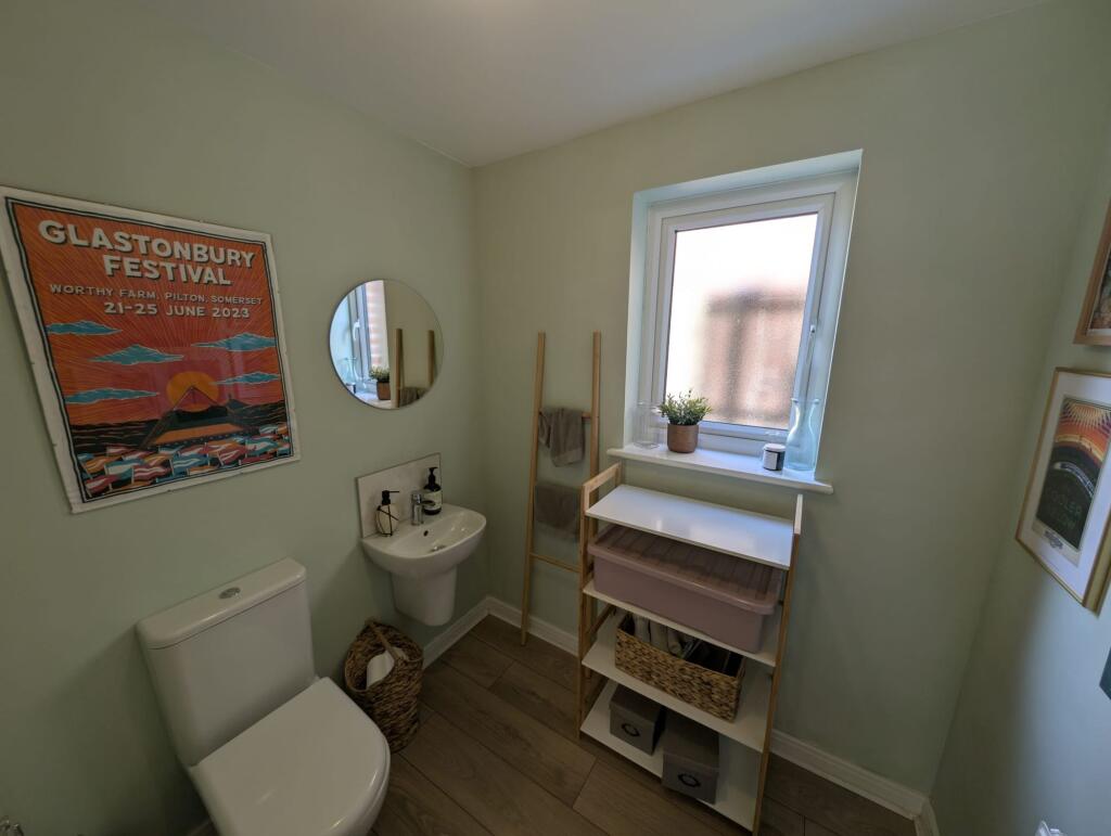 Ground Floor Wc