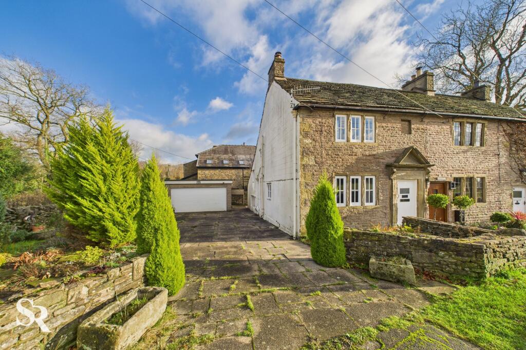 Crossings Road, Chapel-En-Le-Frith, SK23