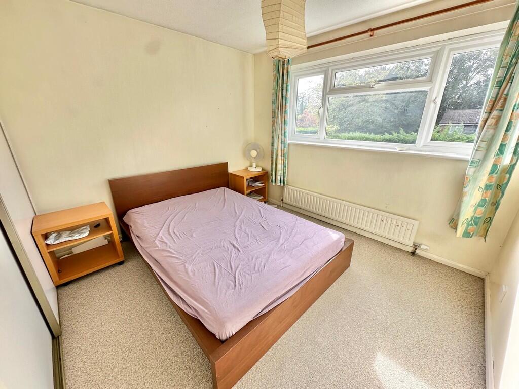 IMG-20251008-WA00...