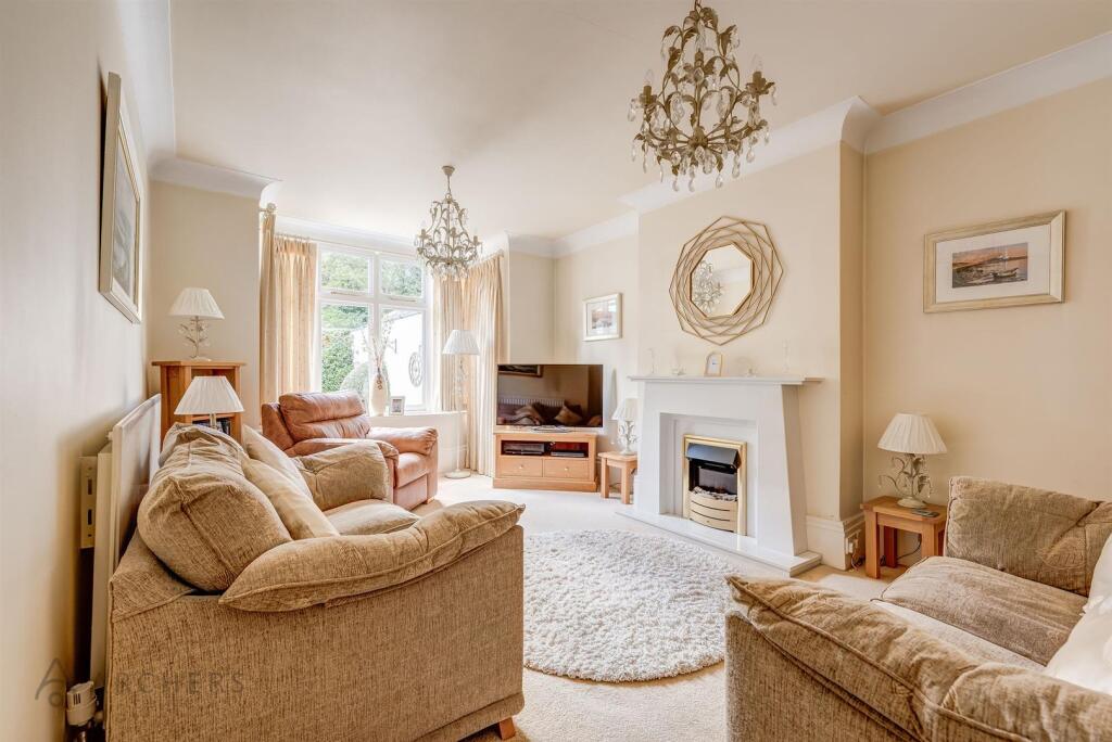 92WestbourneRoad(Interior)-3.jpg