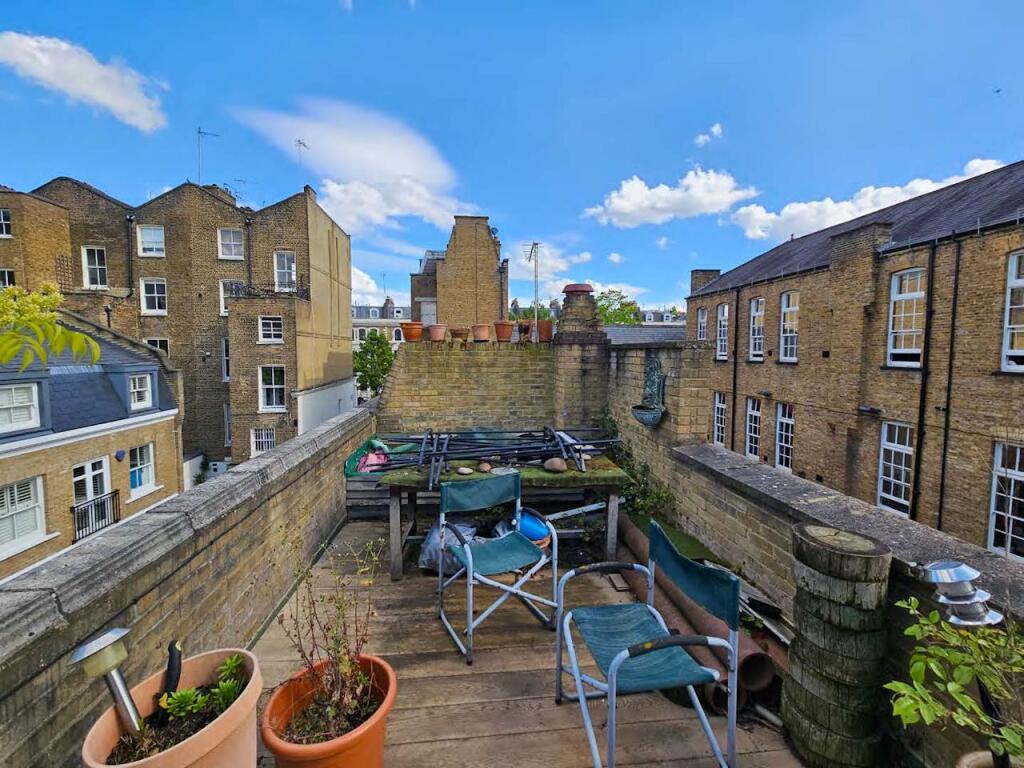 Elnathan Mews 3 London W9 2JE.jpeg