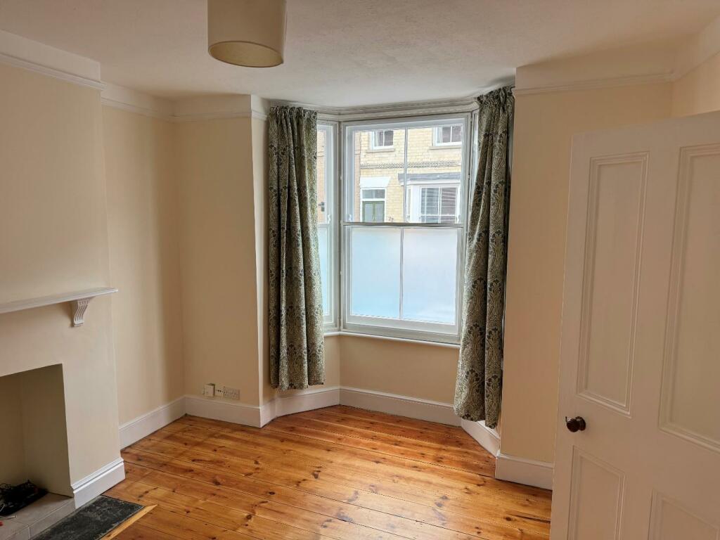room 2.jpg