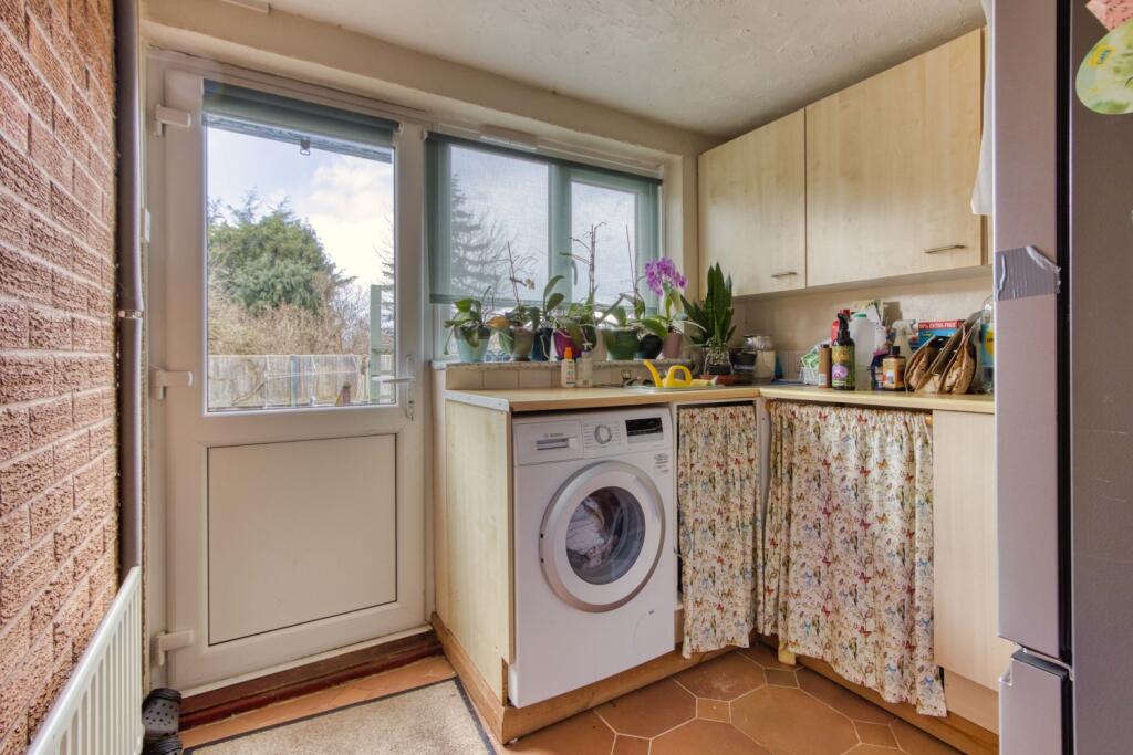 6 A Charles Crescent