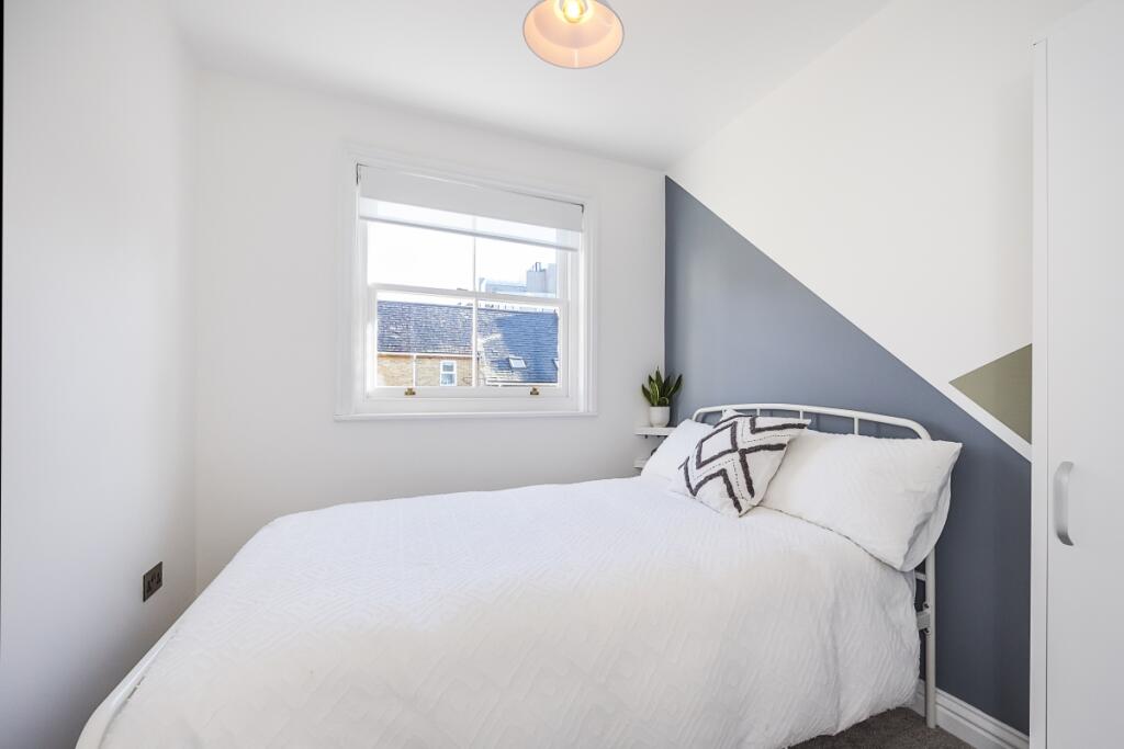 31   Colomb Stree...