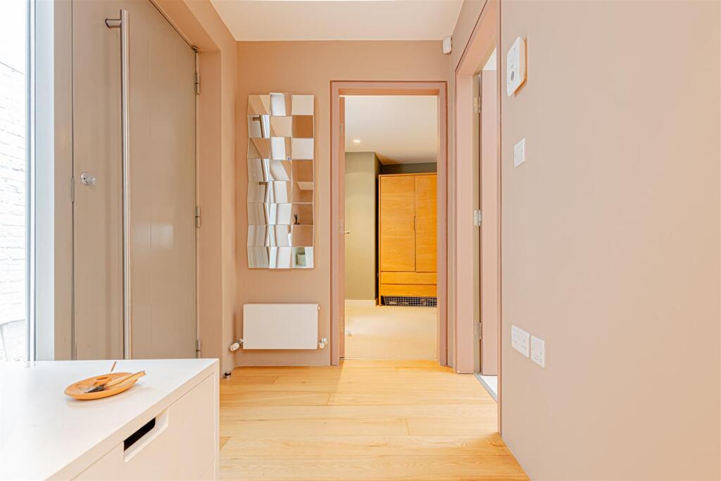 Hillfield Mews (26).jpg