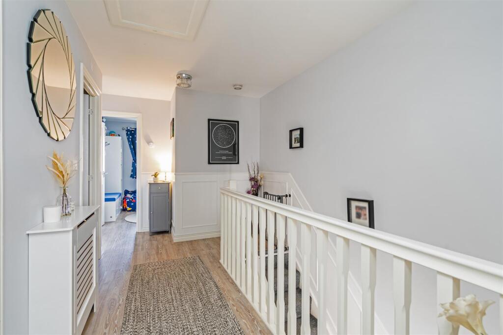 35 Barton Drive_5.jpg