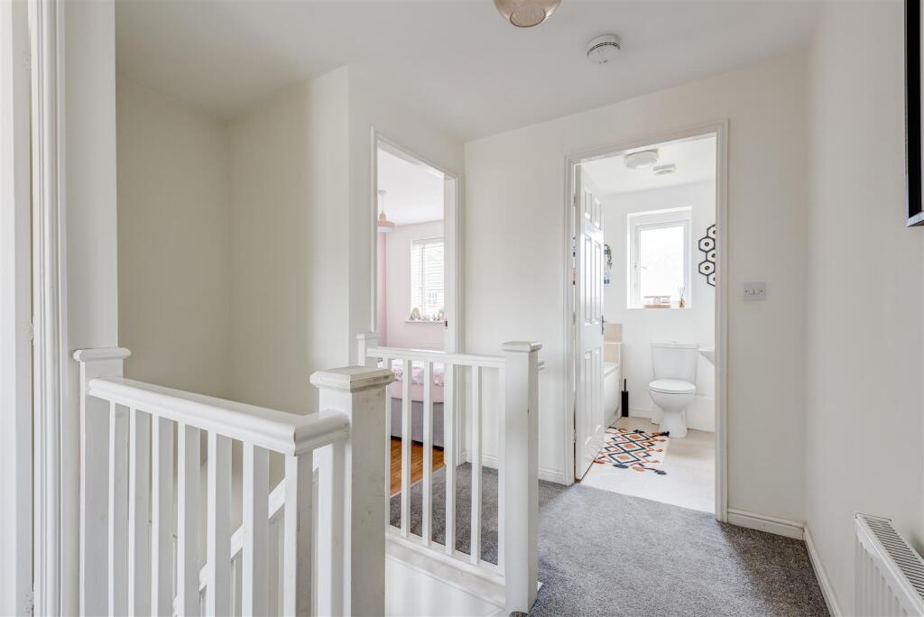 18CragHillCrescent(Interior)-23.jpg