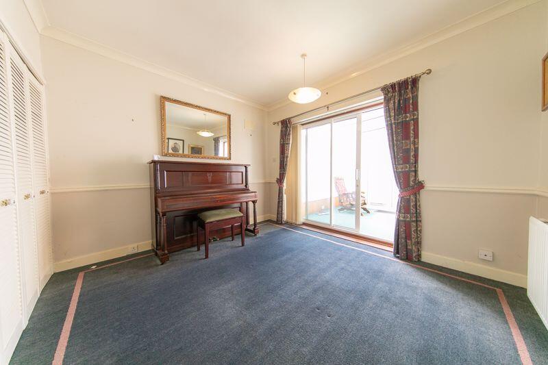 Reception 2/Ground floor bedroom