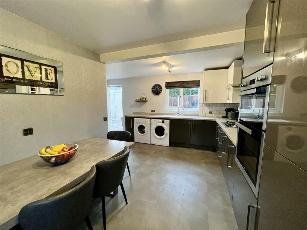Open Plan Dining Kitchen
