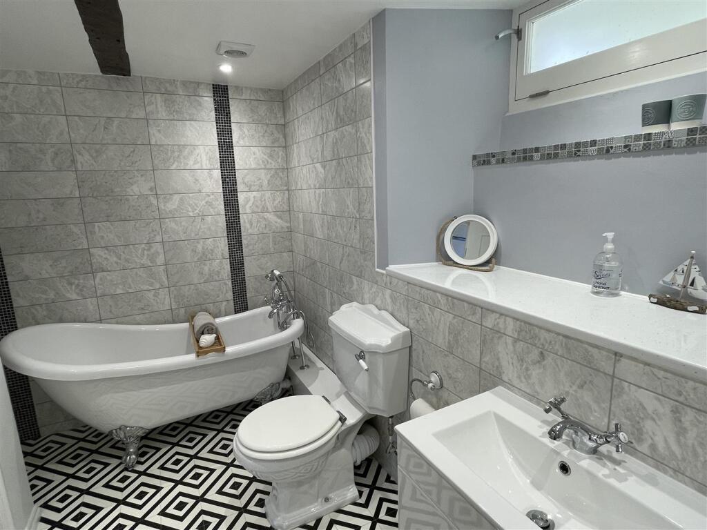 Ground Floor Bathroom