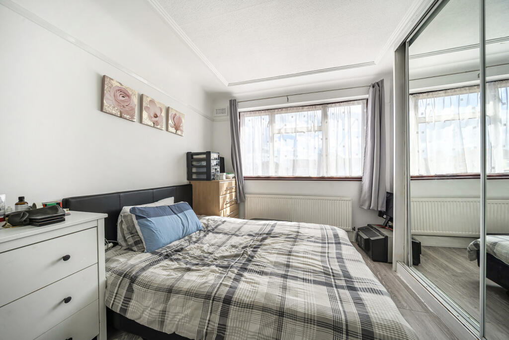 1345604-10-68b996...