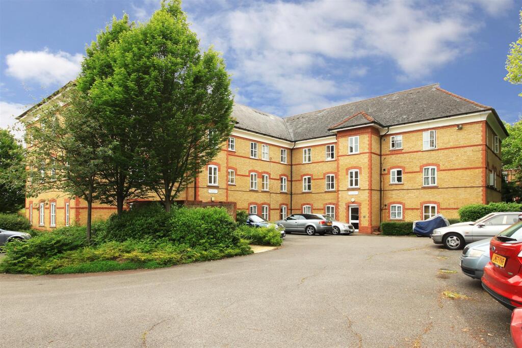 Beveridge Court (1) front1b.jpg