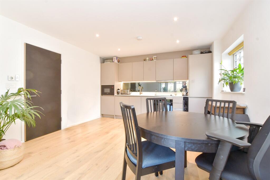 Kitchen / Lounge / Dining Room