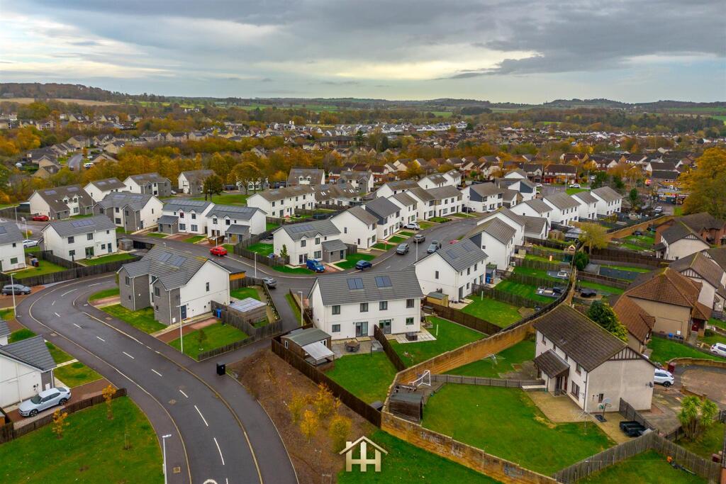 29 CASTLEVIEW PL 031125 EDIT (5 of 9).jpg