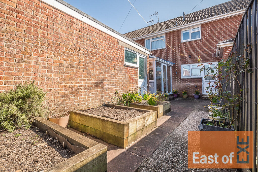 Majorfield Road -...