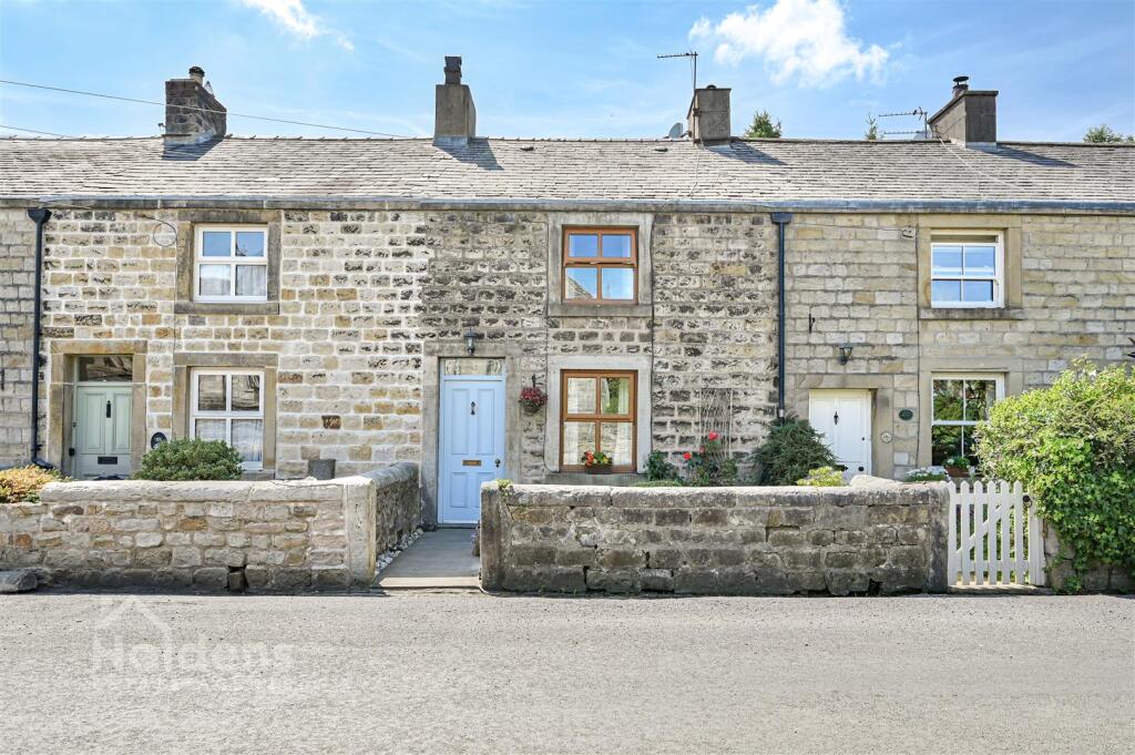 Avenue Road, Hurst Green, Clitheroe