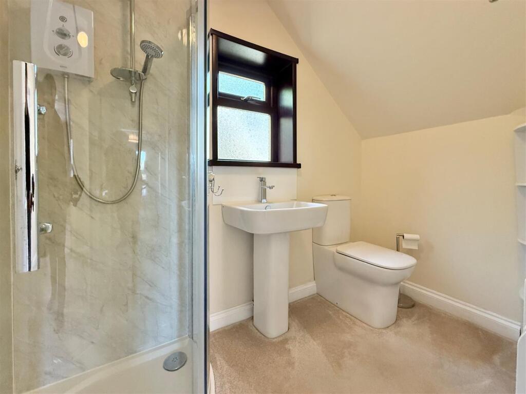 Downstairs Shower Room.JPG