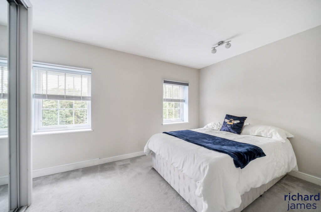 4b8e8228b903457eafc795dd9740256f