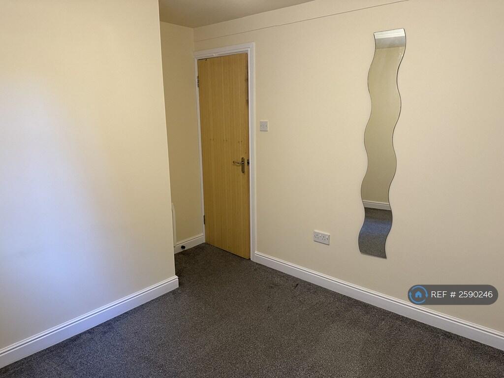 Double Bedroom