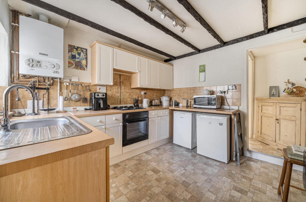 1340659-19-68a706...