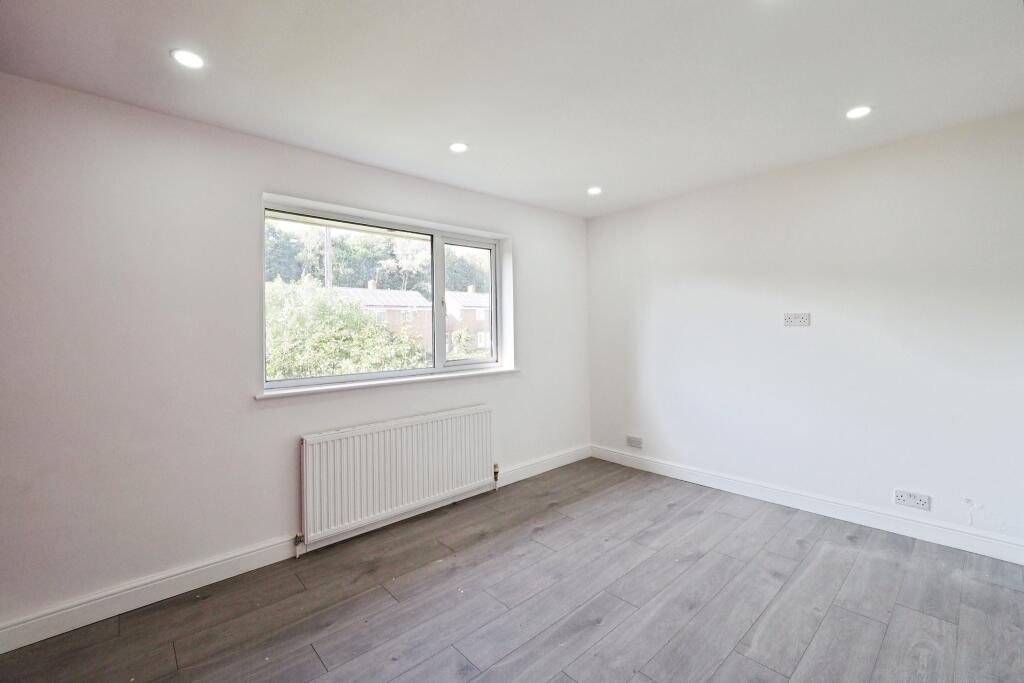 Large Double Bedroom