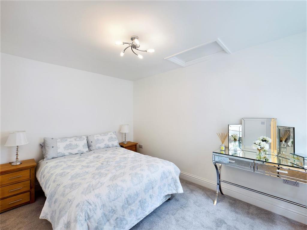 Flat 4, 8 Bay View Terrace Bedroom 1
