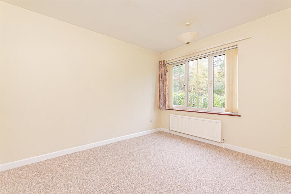 3 Old Wokingham Road (3).jpg