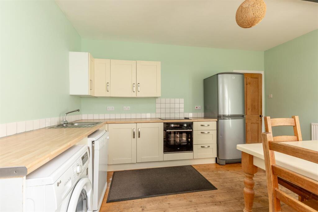 Chapel Cottage, Long Ashton Kitchen 5.jpg