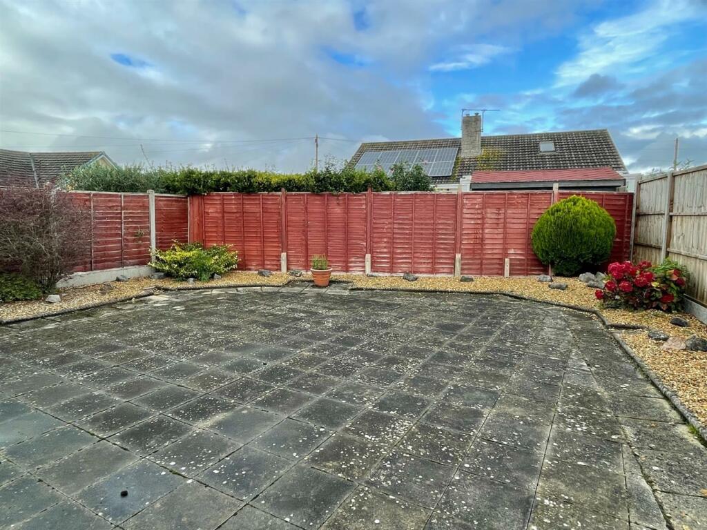 Garden1.jpg