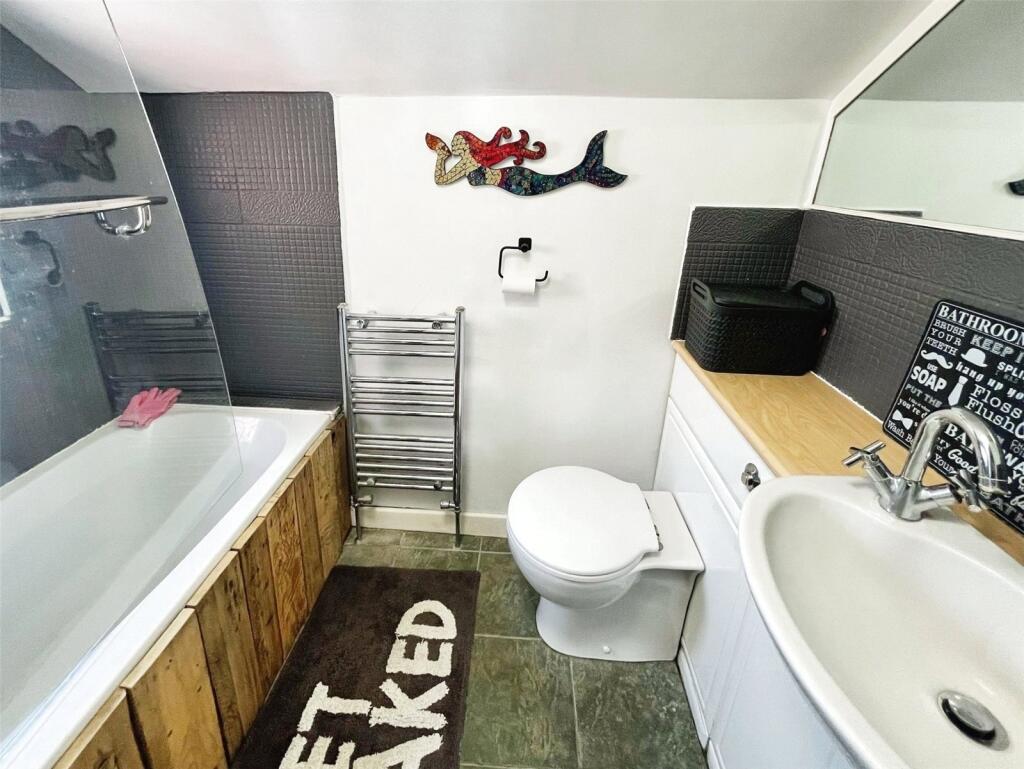 Bathroom  No. 12