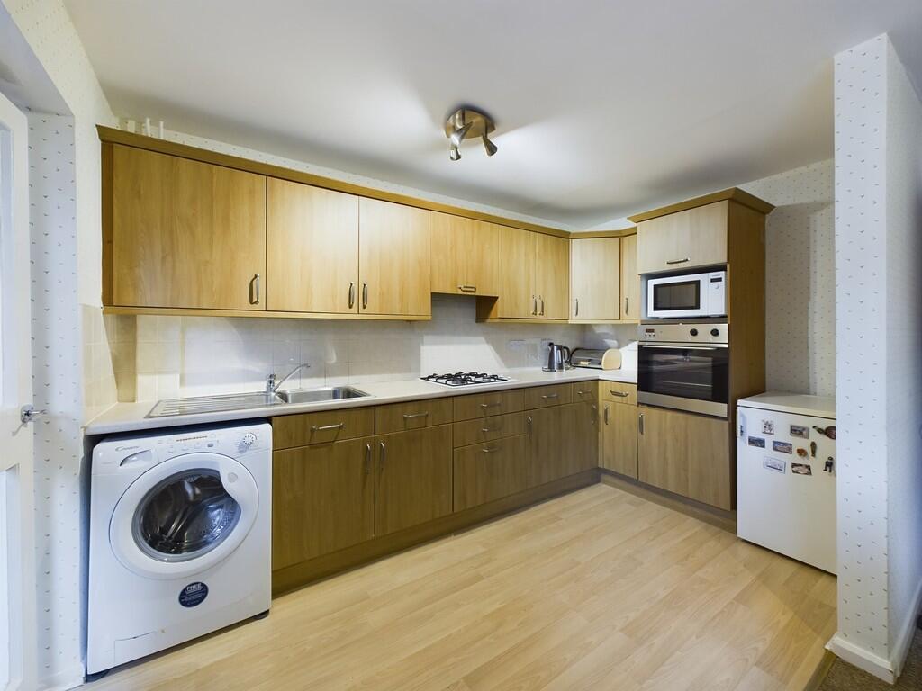 CAM02854G0-PR0316...