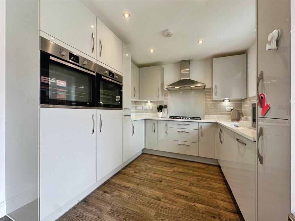 82abf69d--45B3-AF94-391F19604878-58724-0000145F38A