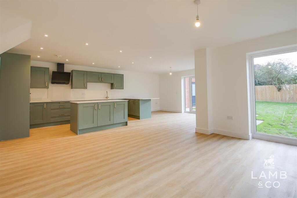 Kitchen/Dining/Living