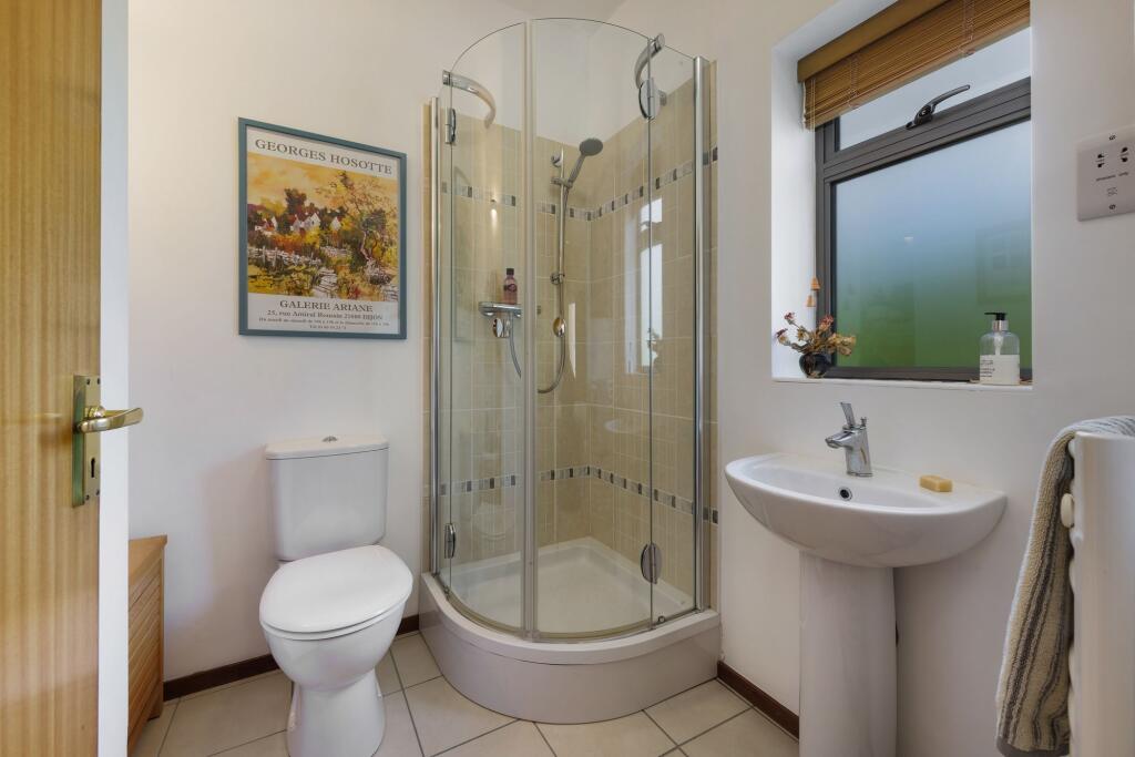 Ensuite