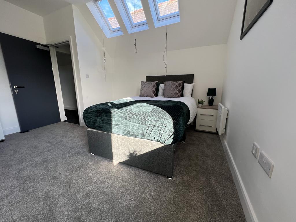 62e05d69-4bed-44e2-a334-ca4394972d79.jpg