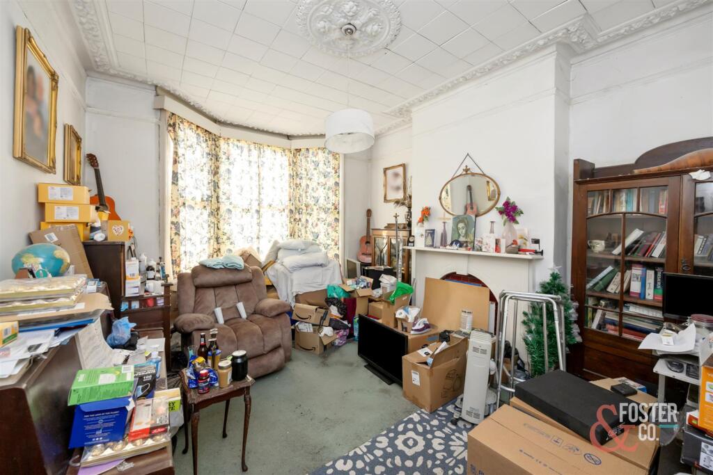 Beaconsfield Villas, 34-010.jpg