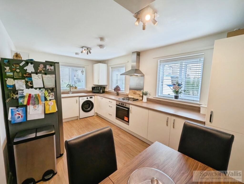 pbox-IMG.jpg