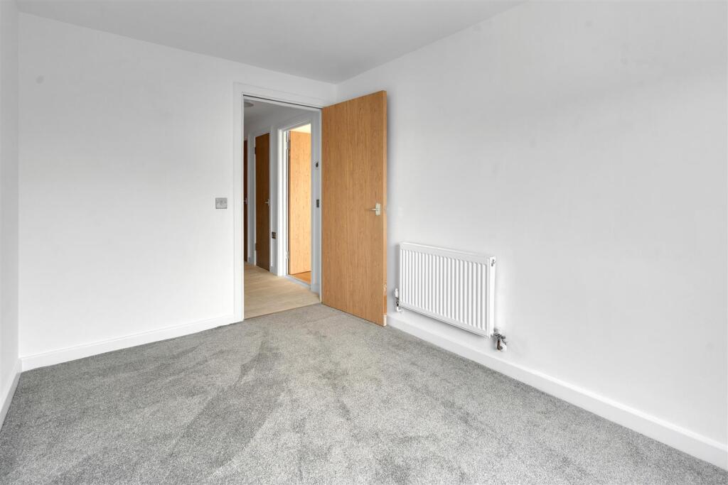 08 To Let 2 Bedroom Flat UB2 www.islingtonproperti