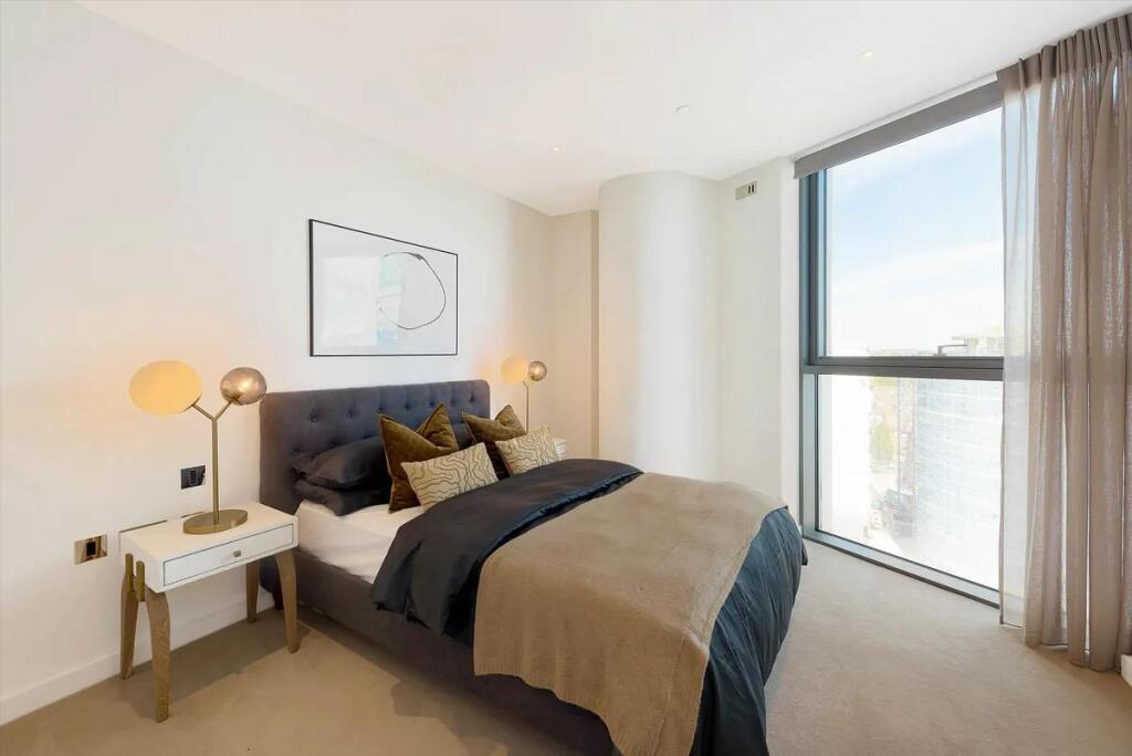 Chelsea Waterfront 2 Bed-04.jpg