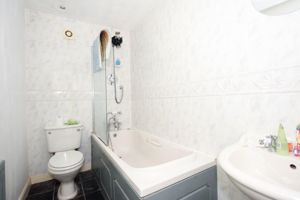 Bathroom / WC
