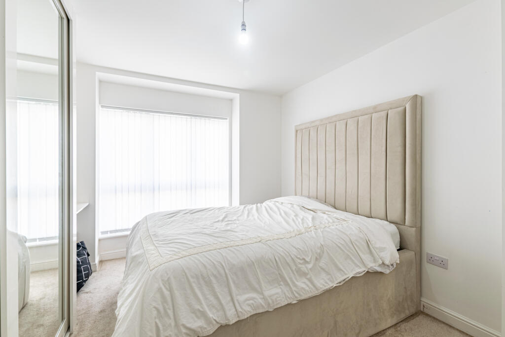 bedroom1b