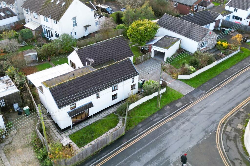 Chafra, The Common, Stoke Lodge, Patchway BS34 6AL