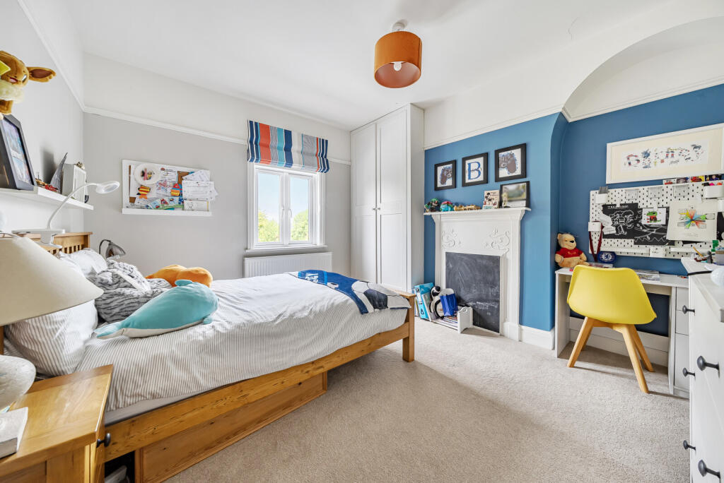 1350289-7-68c1768...