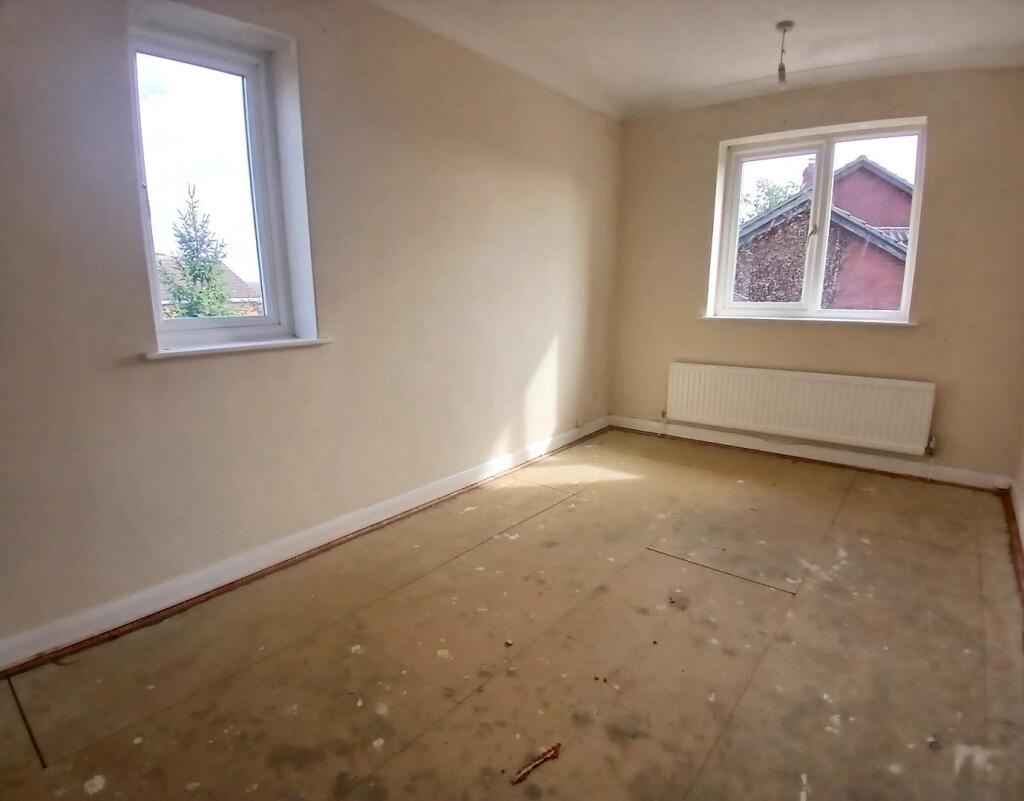 BED 2.jpg