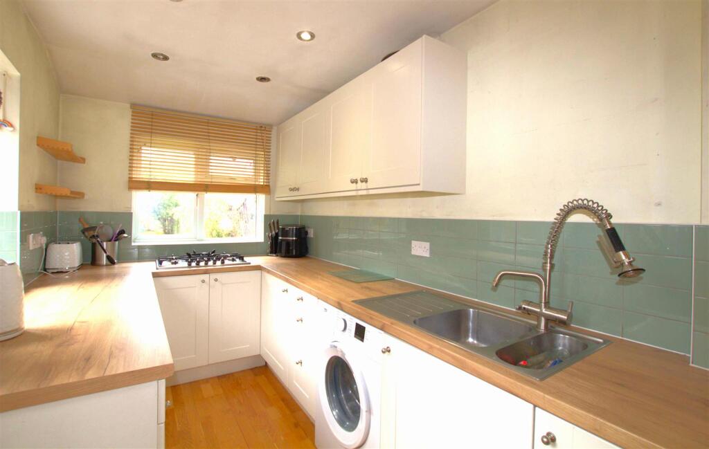 Kitchen 2